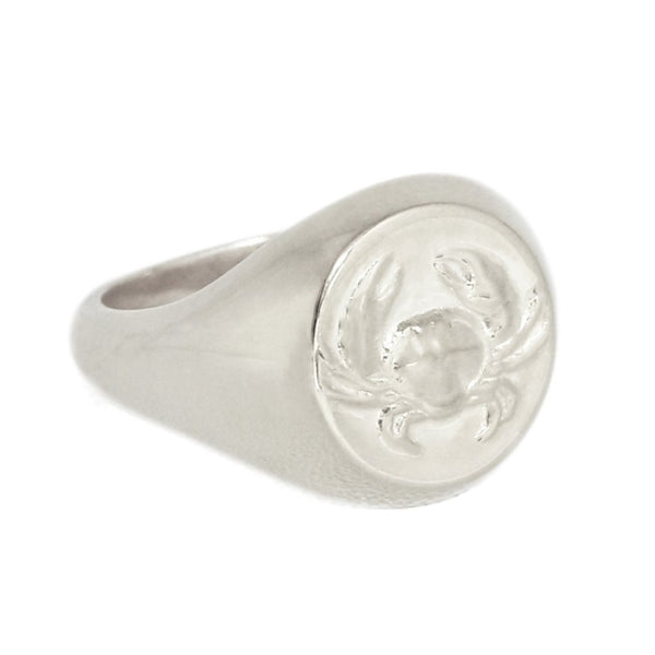 Cancer signet ring // Silver