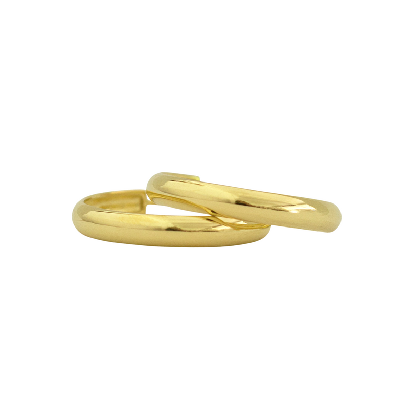 Sterling Silver sleek hoop earrings // Gold