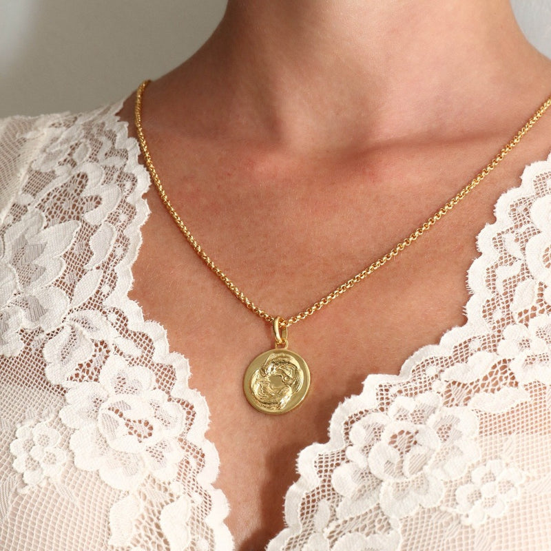 pisces pendant necklace // Gold
