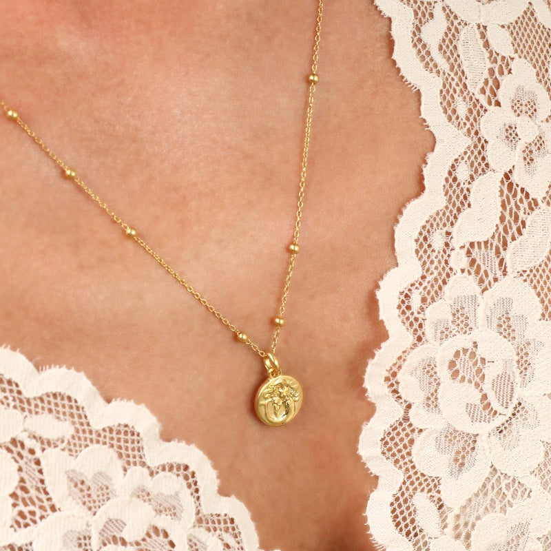 Aquarius dainty pendant necklace // Gold